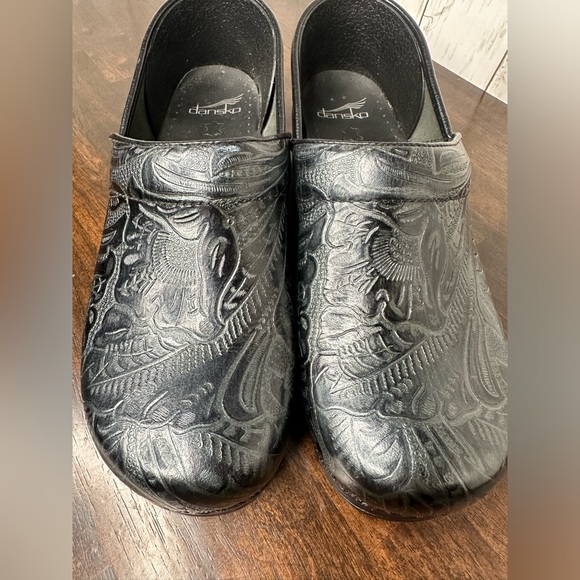 Dansko Women’s Professional Black Tooled Leather Clogs Size US 10.5 - Picture 4 of 7